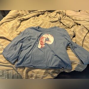 Women’s Philadelphia Phillies crop top long sleeve